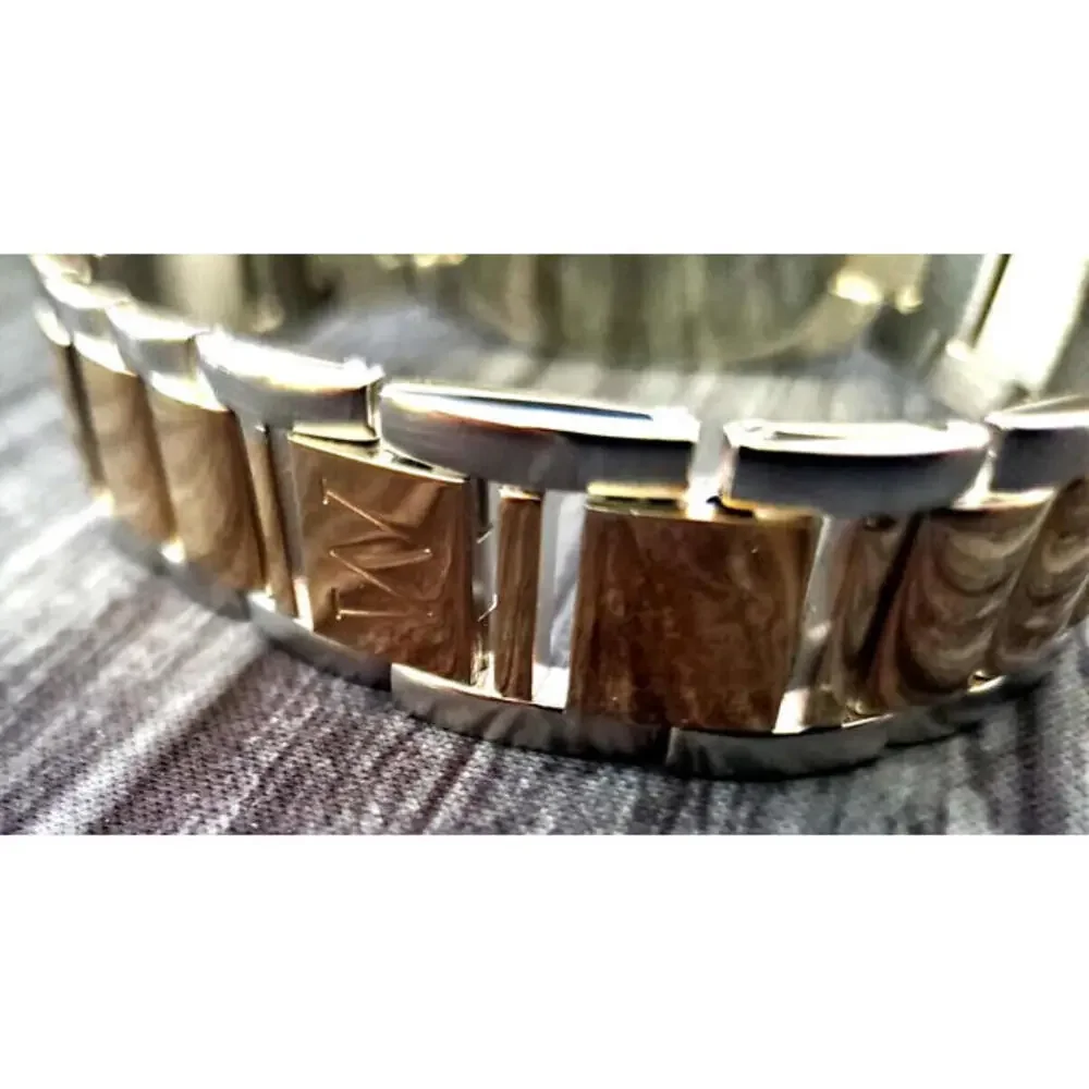 Pristine Vintage WALTHAM‎ 2 Tone 80's Retro Men's Watch